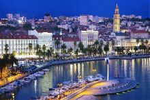 Kroatische Adria bei Nacht